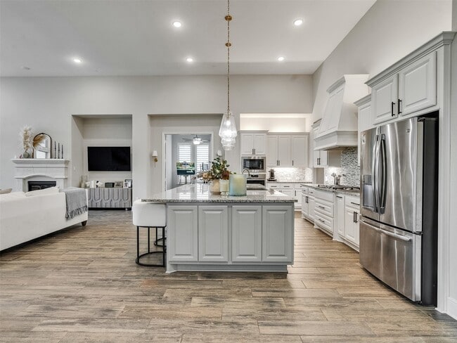 Building Photo - 122 Ballantyne Dr