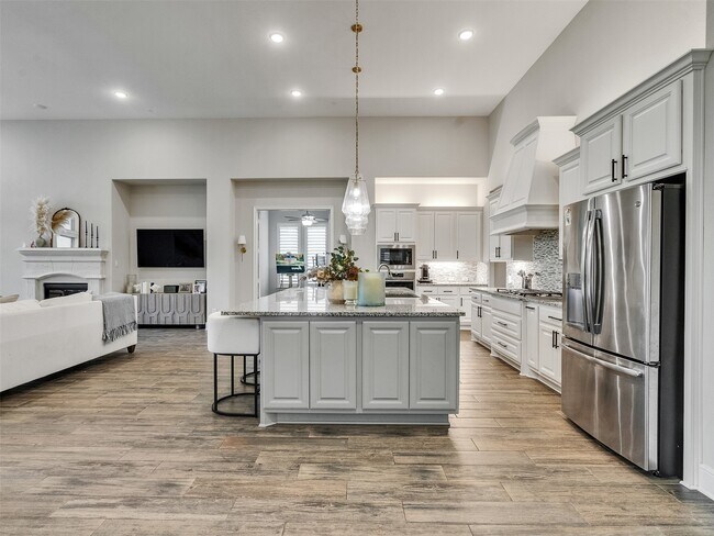 Foto del edificio - 122 Ballantyne Dr