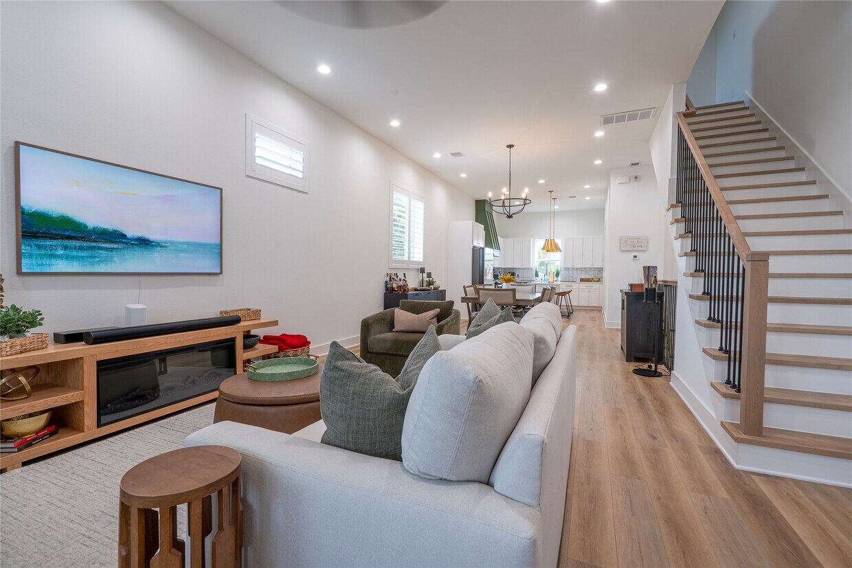Foto principal - 1307 E 27th St