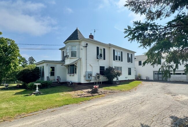 Building Photo - 28 Johnson Mill Rd