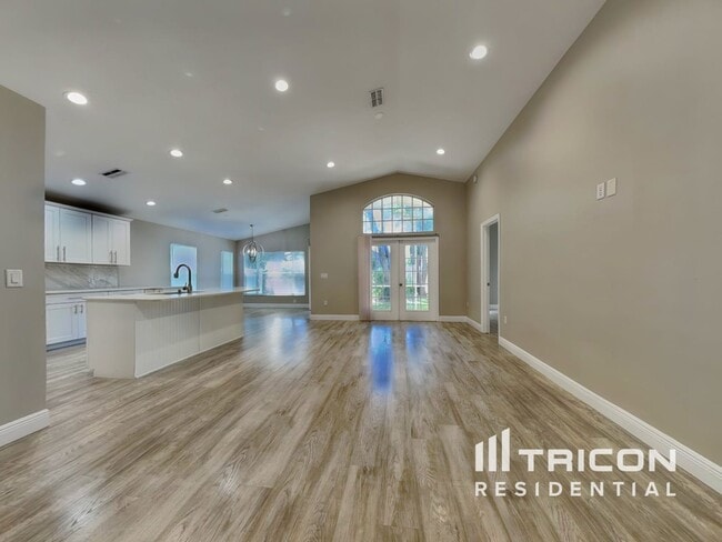 Building Photo - 11002 Millbury Ct