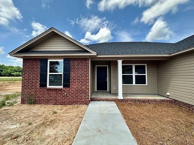 Building Photo - Available soon!