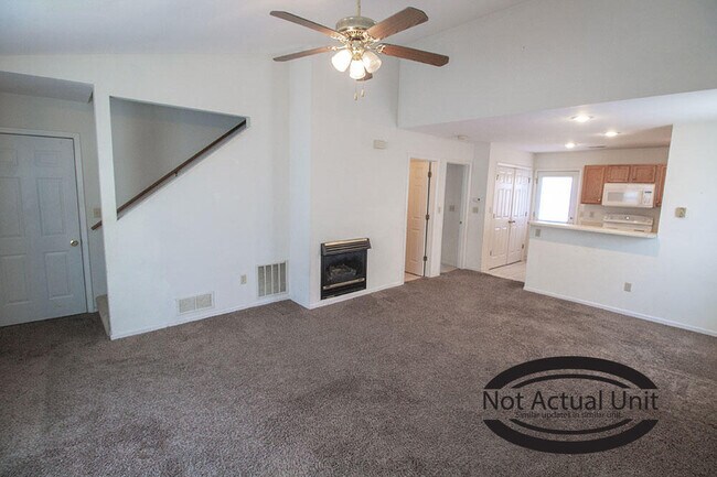 Foto del edificio - 1413 N Frideriki Dr