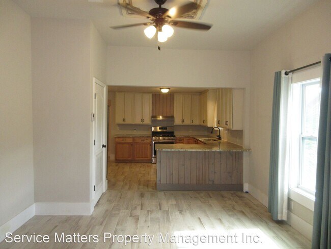 Foto del edificio - 3 br, 2 bath House - 717 W Wright Street