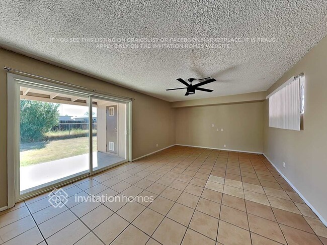 Building Photo - 3409 W Poinsettia Dr