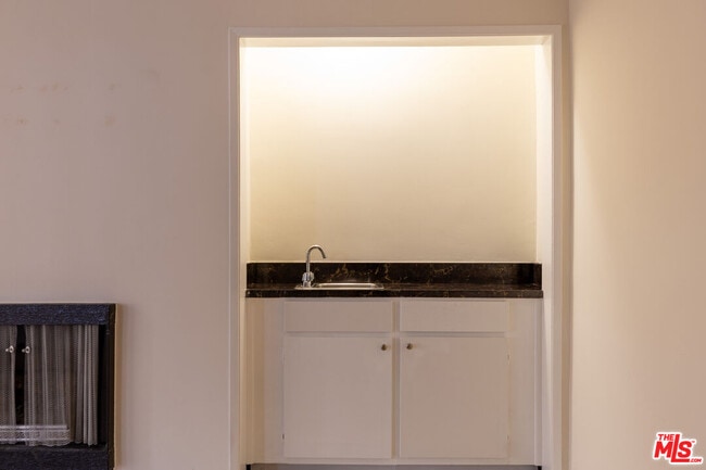 Foto del edificio - 1033 6th St