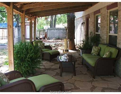 Building Photo - 1600 Austin Ave