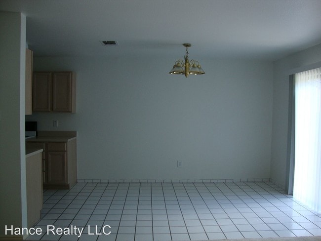 Building Photo - 3 br, 2.5 bath House - 6035 Norse St.
