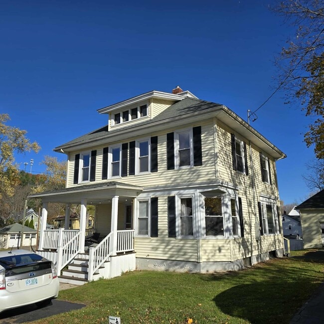 Building Photo - 67 Park St