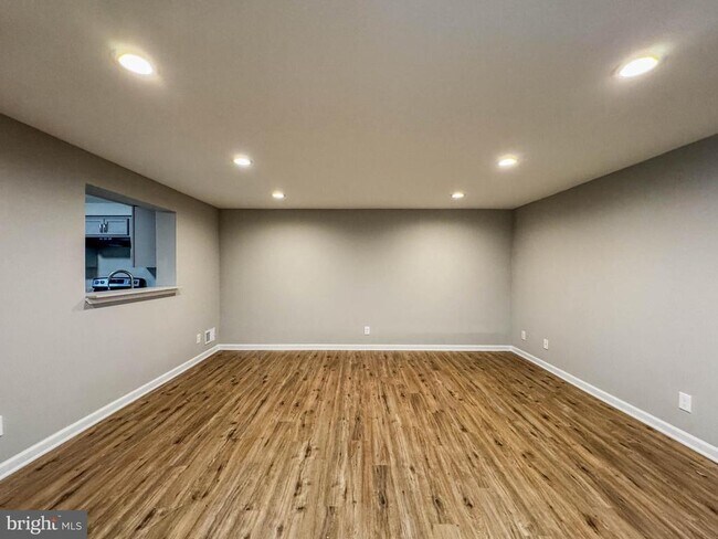 Foto del edificio - 117 Villa Knoll Ct