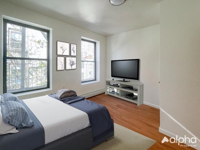 Building Photo - 3 bedroom in NEW YORK NY 10029