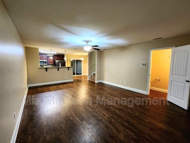 Building Photo - 11330 White Bluff Rd