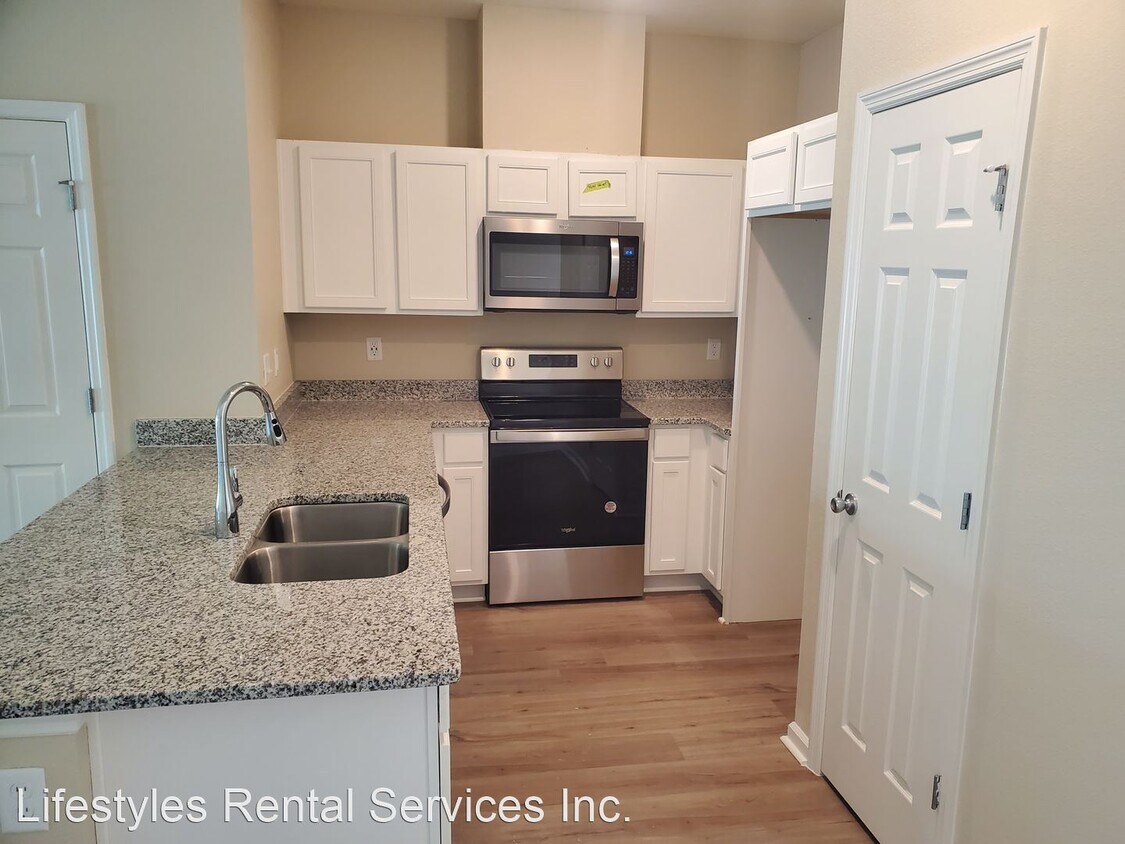 Foto principal - 3 br, 2.5 bath House - 11792 Junegrass Rd