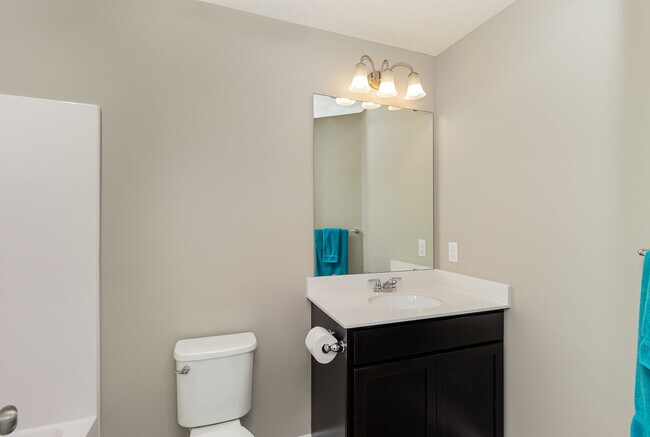 Foto del edificio - 13575 Pine Dr