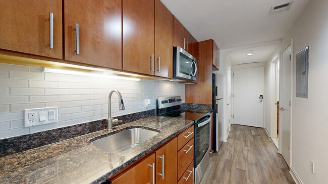 Interior Photo - Eleven55 Ripley