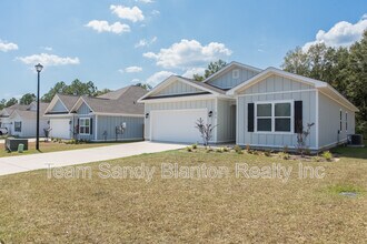 Building Photo - 874 Windhill Dr