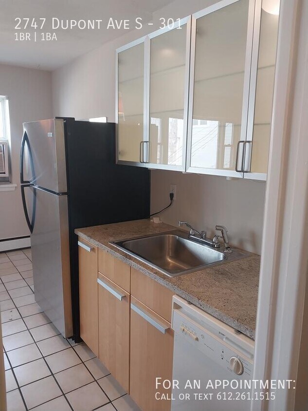Foto principal - 2747 Dupont Ave S
