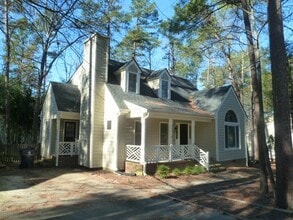 Building Photo - 113 Boxford Rd