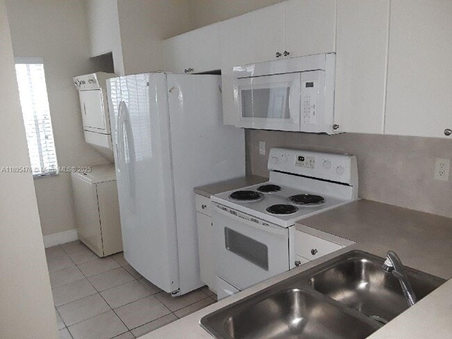 Foto del edificio - 2322 SE 23rd Rd