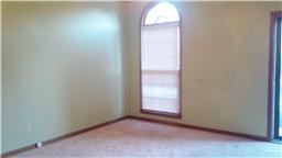 Building Photo - 2 br, 2.5 bath Townhome - 312 Hickory Place