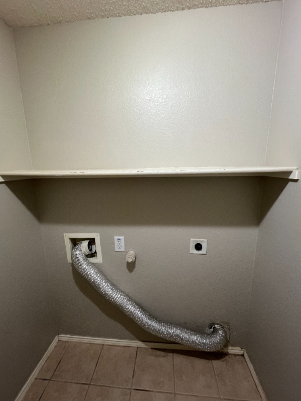 Photo - 911 Simi Dr House