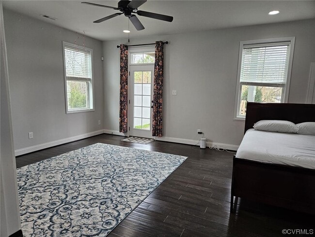 Foto del edificio - 5249 Bedford Falls Cir