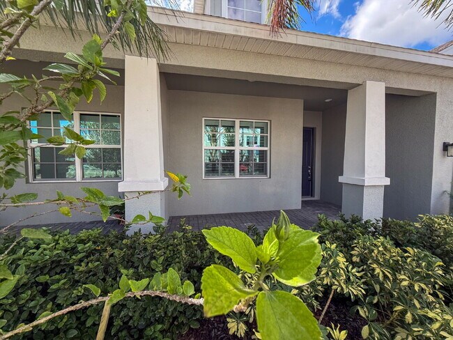 Foto del edificio - Elegant  2 bed, 2 bath Villa in BridgeWater Landing 55+ community – Maintenance-Free Living at It...