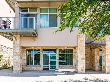 Foto principal - 2401 E 6th St