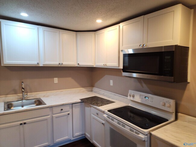 Foto del edificio - 3214 Clopton St SW