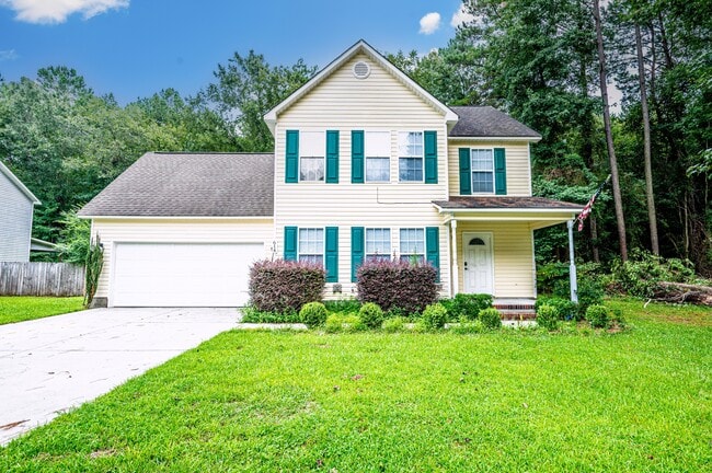 Building Photo - 614 Walnut Dr
