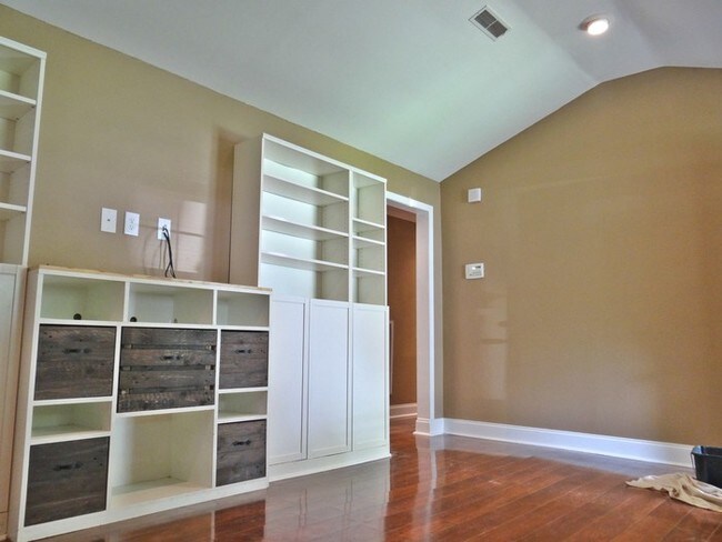 Building Photo - 367 Stancil Rd
