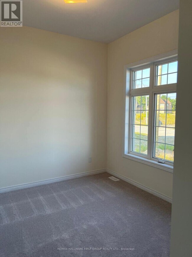 12 Blue Heron Dr, Quinte West, ON K0K 1L0 House for Rent in Quinte West, ON