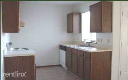 Building Photo - 2501 Toler Ln