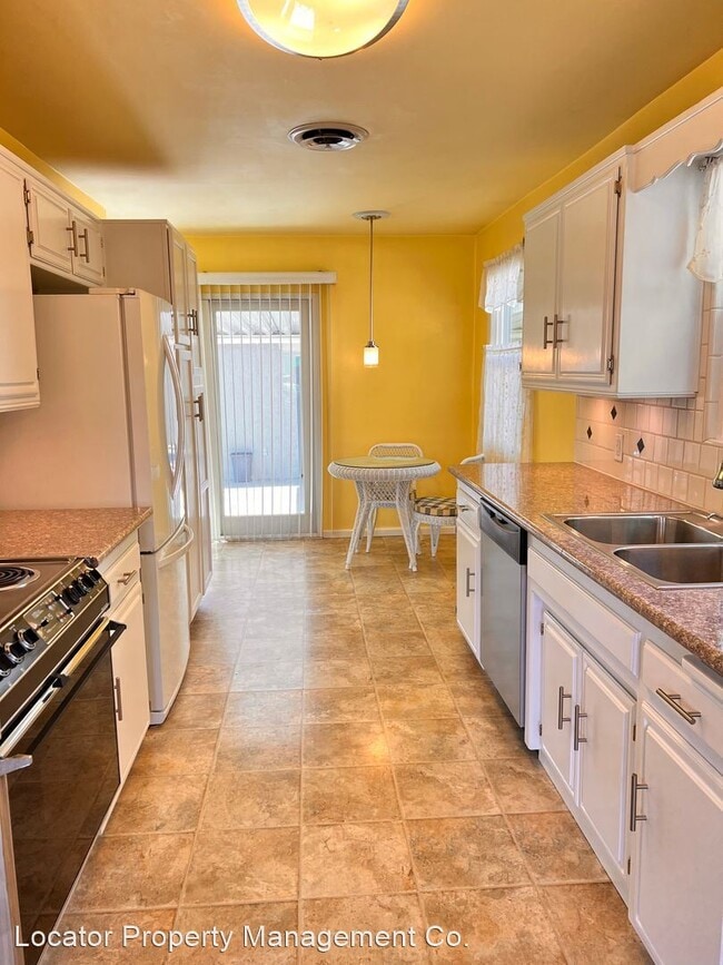 Building Photo - 2 br, 2 bath House - 2629 Alder St