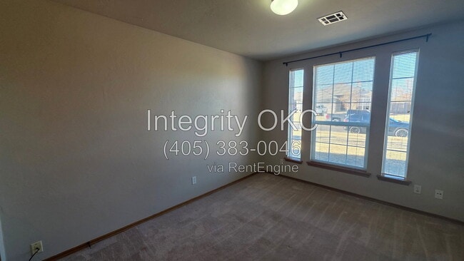 Foto del edificio - 6820 NW 135th Cir