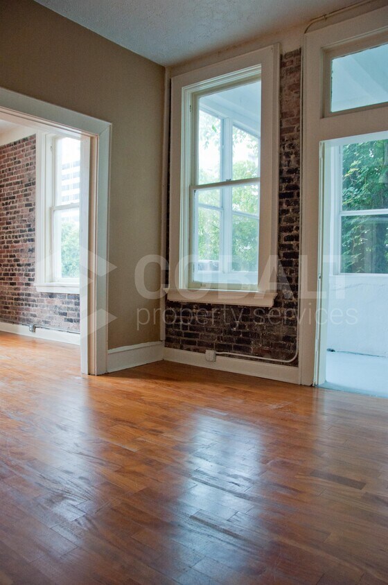 Foto principal - 131 Ralph McGill Blvd NE