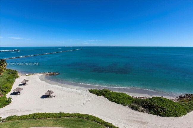 Building Photo - 19216 Fisher Island Dr