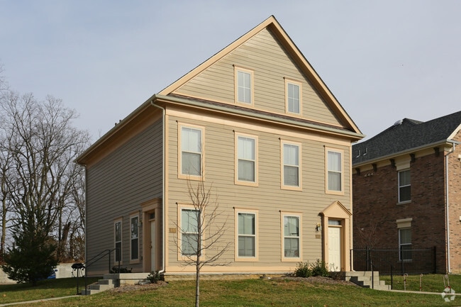 Building Photo - Bridlewood Place