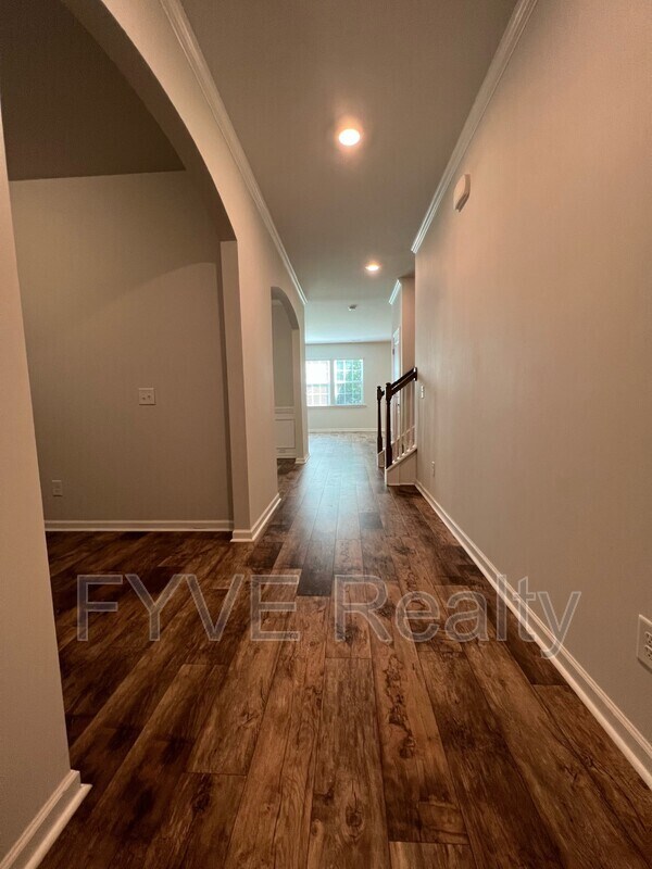 Building Photo - 9830 Black Tupelo Ln