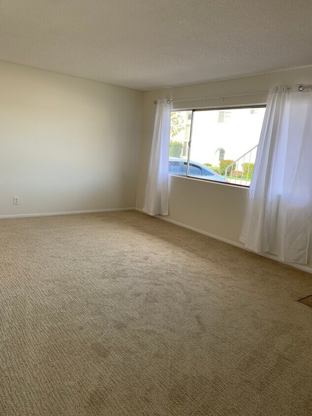 3405 Rindge Ln, Redondo Beach, CA 90278 Townhome Rentals in Redondo