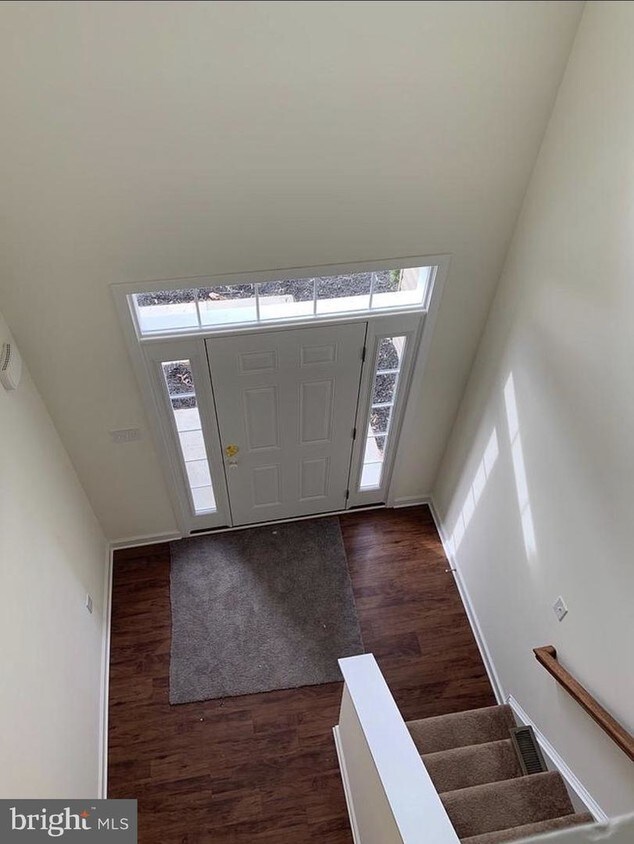 29 POLYGON Pl, Falling Waters, WV 25419 Townhouse for Rent in Falling
