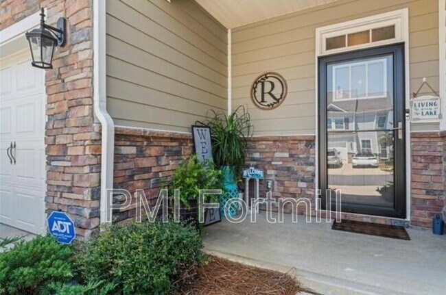 Building Photo - 310 Bulrush Rd