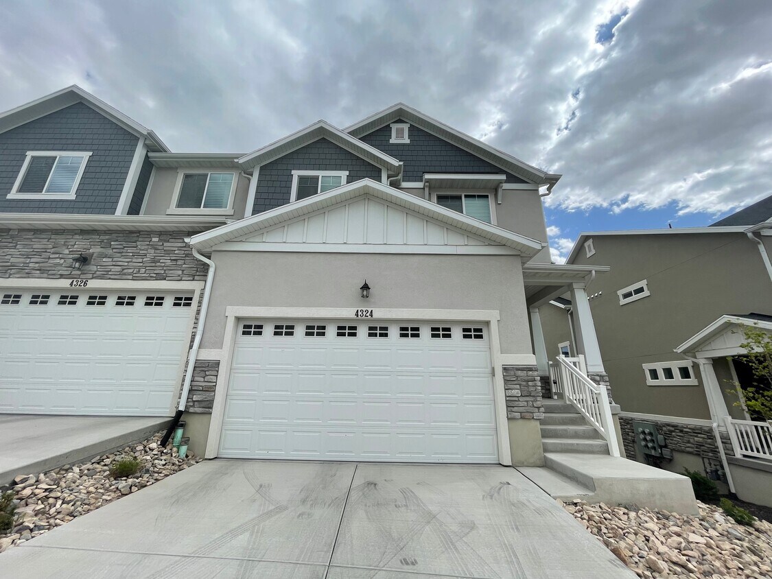 4324 W Burwell Ln, Herriman, UT 84096 Townhome Rentals in Herriman UT
