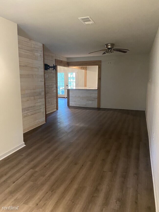 Foto del edificio - 4 br, 2 bath House - 9724 Judi Ave