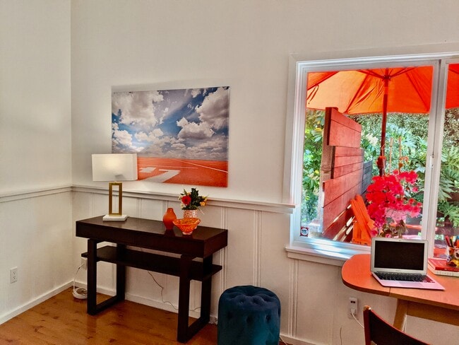 Building Photo - 6201 Wood Dr