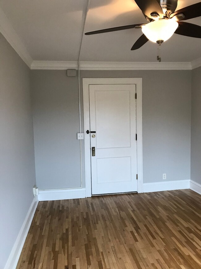 Building Photo - 1564 Randolph Ave