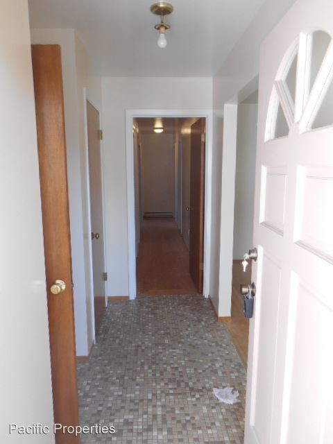 Building Photo - 3 br, 2 bath House - 2520 Creekside Road