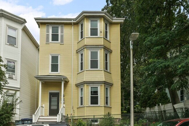 Building Photo - 78 Carolina Ave
