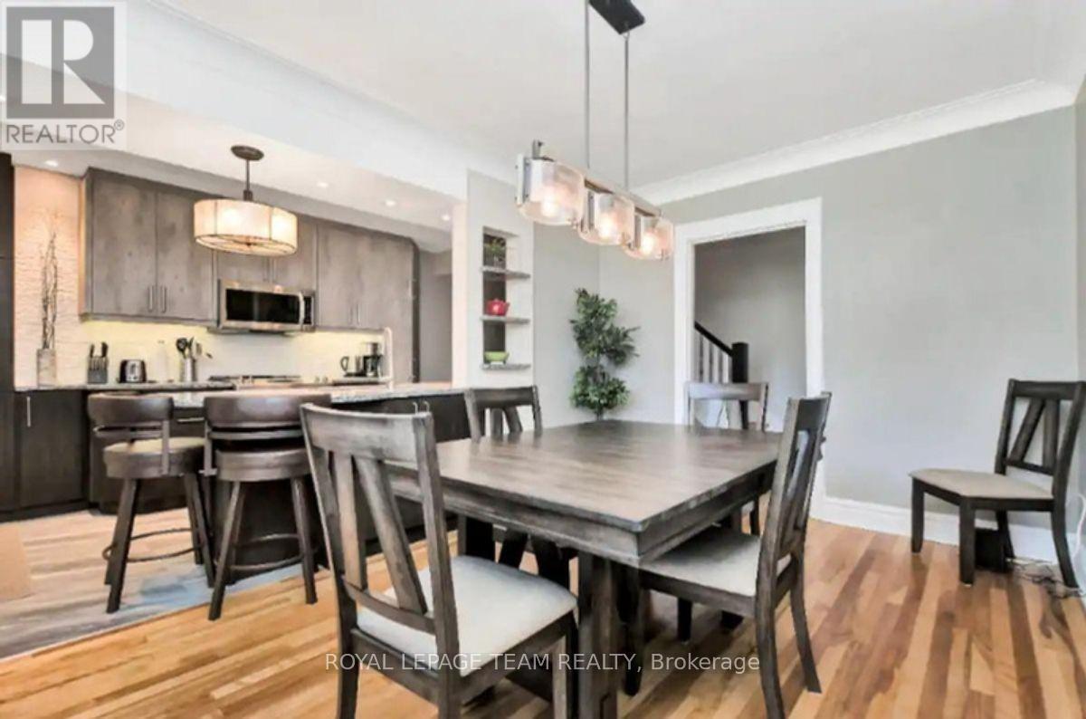 Photo principale - 117 Bayswater Ave
