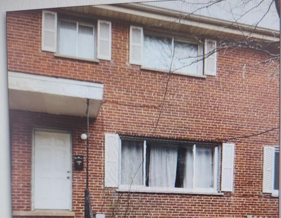 Primary Photo - 1005 W North Ave